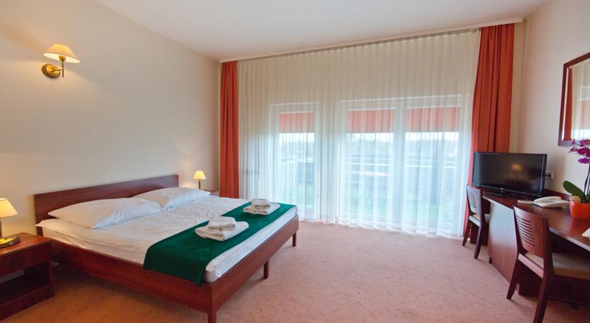 Hotel Kameralny Kielce Exterior foto